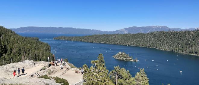 遠眺 Lake Tahoe